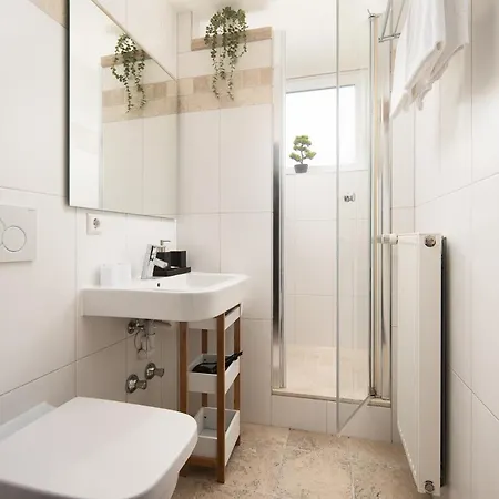 Hotel Vier Jahreszeiten Therme & Kliniken Bad Krozingen Naehe Freiburg & Schwarzwald Ideal Fuer Wellness Kur & Business Ausfluege 24H Check In- Wlan & Parken Gratis Exterior photo